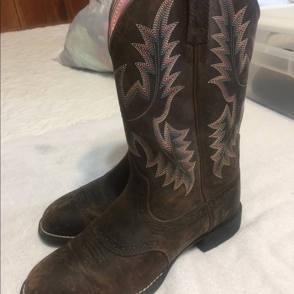 Ariat cowboy boots